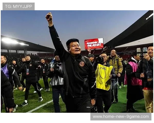 中超冬窗抢人大战一触即发：豪门纷争幕后玄机解读